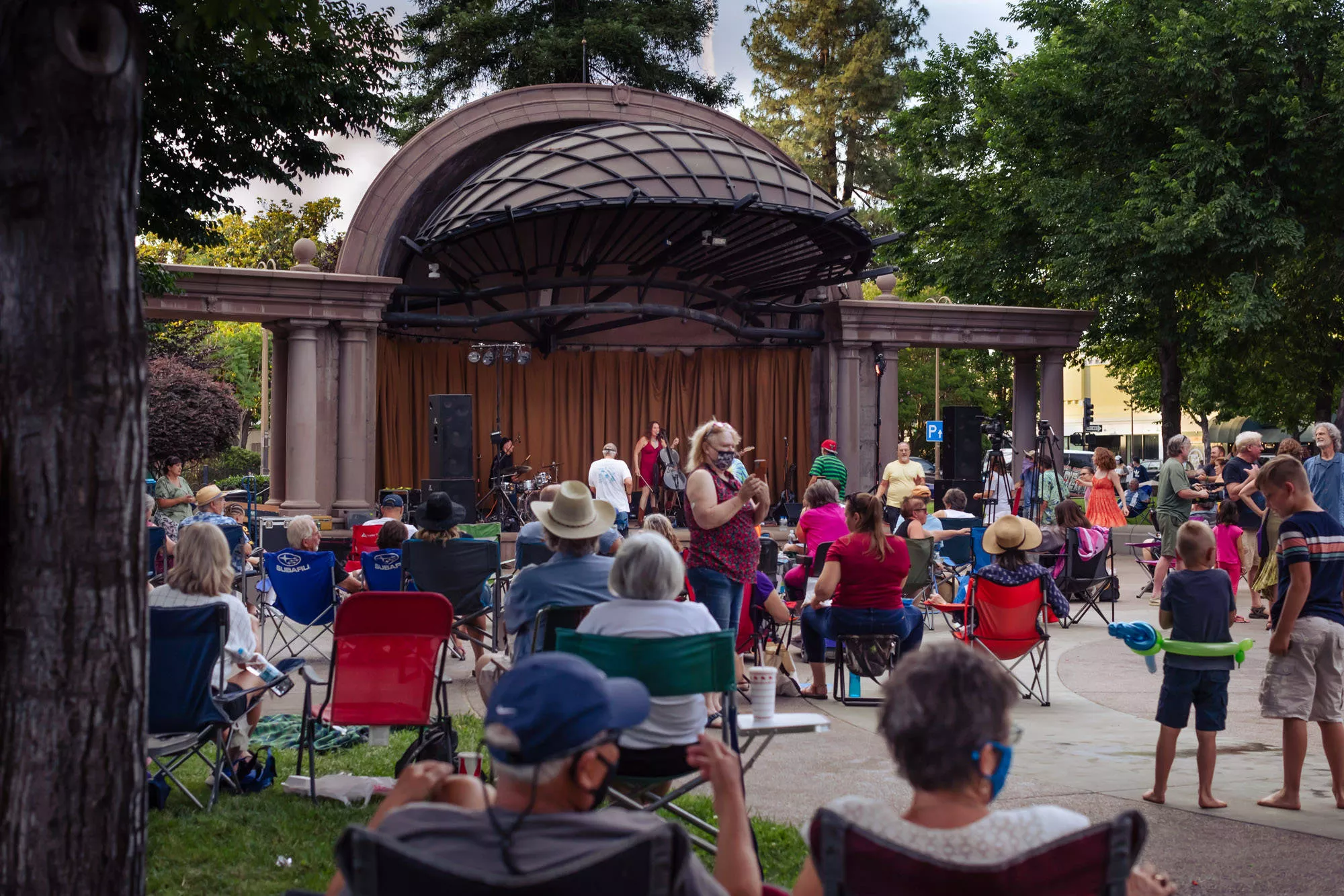 Rebecca Roundman performs with her band Dirty Cello for Friday Night Concert, 2021