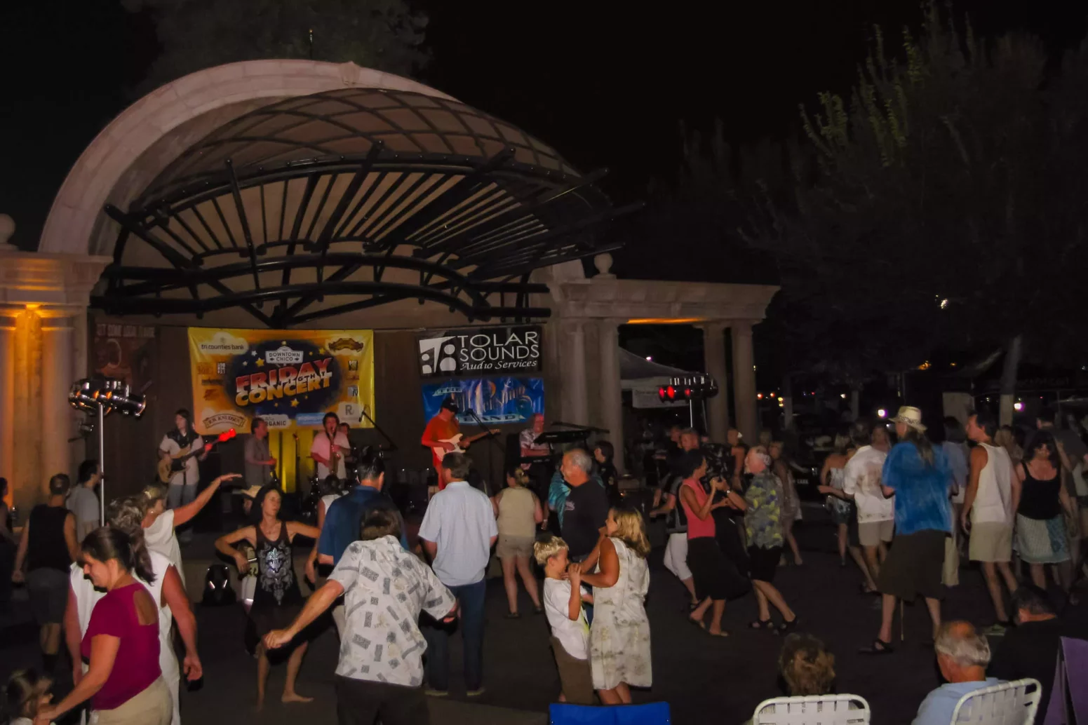 A view from the plaza as The Jeff Pershing Band during Friday Night Concerts.